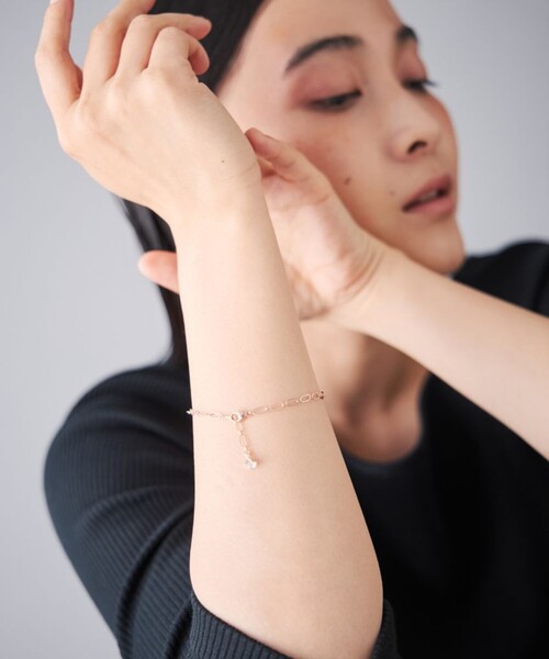 【未使用】jouete ブレスレット　ジルコニア Jouete ブレスレット 「ミニマル」 ジルコニア レディース