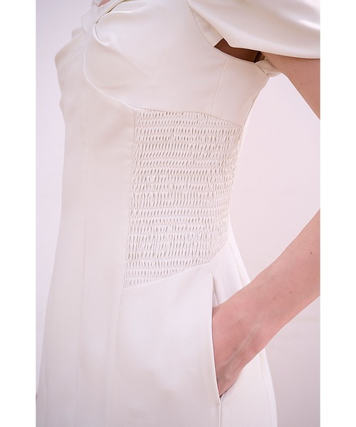Estella.K(エステラケー)の「Margo Bloom Dress オフショルタックスリーブドレス(ワンピース・レディース・インディゴブルー/ホワイト/ブラック・FREE)」の8枚目の写真