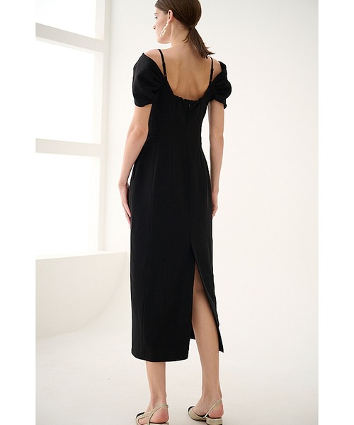 Estella.K(エステラケー)の「Margo Bloom Dress オフショルタックスリーブドレス(ワンピース・レディース・インディゴブルー/ホワイト/ブラック・FREE)」の9枚目の写真