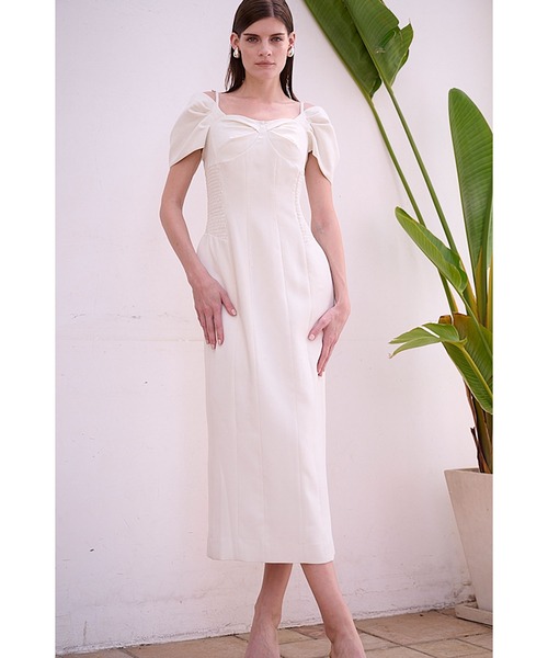 Estella.K(エステラケー)の「Margo Bloom Dress オフショルタックスリーブドレス(ワンピース・レディース・インディゴブルー/ホワイト/ブラック・FREE)」の16枚目の写真