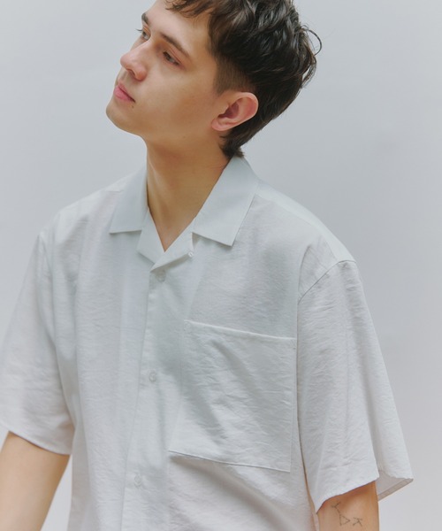MAISON CLUB(メゾンクラブ)の「【MAISON CLUB】Open Collar Half Sleeve Shirt KKP/ 開襟ハーフスリーブシャツ(シャツ/ブラウス・メンズ・ブラック/ホワイト/ブラウン・M/L)」の2枚目の写真