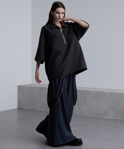 cussil（クシル）の「【cussil/クシル】ドレープオーバーサイズマルチギミックハーフジップ半袖シャツ（シャツ/ブラウス・メンズ・ワインレッド/ホワイト/ブラック・L/M/S）」の13枚目の写真