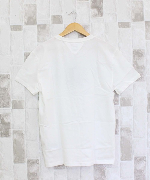 TOMMY HILFIGER(トミーヒルフィガー)の「TJM DNAグラフィッククルーネックTシャツ TJM REG DNA GRAPHIC TEE EXT(Tシャツ/カットソー・メンズ・ホワイト/ブラック・M/XL/L)」の4枚目の写真