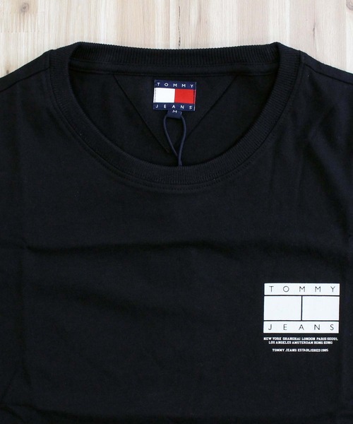 TOMMY HILFIGER(トミーヒルフィガー)の「TJM DNAグラフィッククルーネックTシャツ TJM REG DNA GRAPHIC TEE EXT(Tシャツ/カットソー・メンズ・ホワイト/ブラック・M/XL/L)」の8枚目の写真