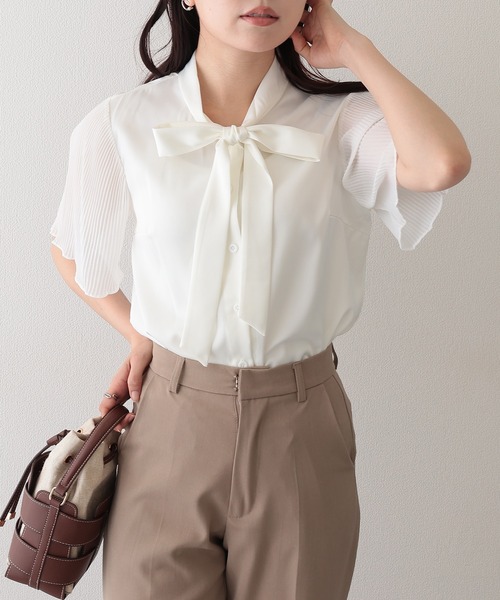 Lace Ladies(レースレディース)の「ボウタイ リボン プリーツ袖 半袖 ブラウス(シャツ/ブラウス・レディース・ホワイト・XL/M/S)」の4枚目の写真