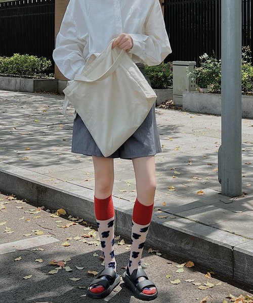 SANSeLF（サンセルフ）の「【SANSeLF】 クラウドパターン ポップデザインロングソックス saa25a015（ソックス/靴下・レディース・ホワイト/ピンク/ネイビー・FREE）」の5枚目の写真