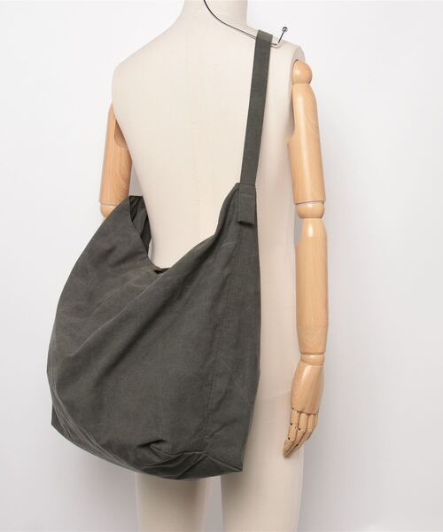 VOAAOV（ヴォアーブ）の「【VOAAOV】PLAY BAG（ショルダーバッグ・メンズ・ブラック/オリーブ・FREE）」の9枚目の写真