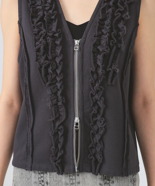 Ray BEAMS（レイビームス）の「フリルブレード ウラケ ベスト（ベスト・レディース・ライトグレー/チャコールグレー・ONE SIZE）」の16枚目の写真