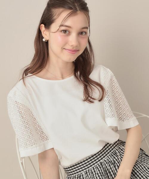 couture brooch（クチュールブローチ）の「【接触冷感・5分袖】ケミカルレースフレアスリーブトップス（Tシャツ/カットソー・レディース・ブラック/オフホワイト/グリーン系・36/38/40/42）」の2枚目の写真