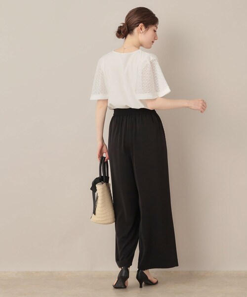 couture brooch（クチュールブローチ）の「【接触冷感・5分袖】ケミカルレースフレアスリーブトップス（Tシャツ/カットソー・レディース・ブラック/オフホワイト/グリーン系・36/38/40/42）」の5枚目の写真