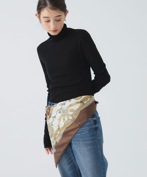 B:MING by BEAMS(ビーミングバイビームス)の「ベルト柄 スカーフ(バンダナ/スカーフ・レディース・ブラウン/グリーン系その他4・ONE SIZE)」の1枚目の写真