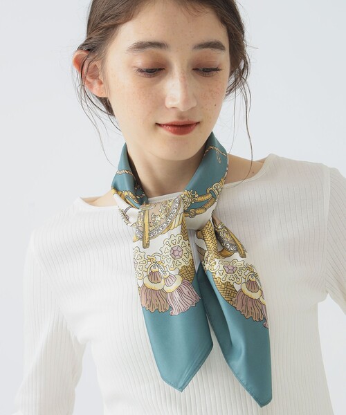 B:MING by BEAMS(ビーミングバイビームス)の「ベルト柄 スカーフ(バンダナ/スカーフ・レディース・ブラウン/グリーン系その他4・ONE SIZE)」の2枚目の写真