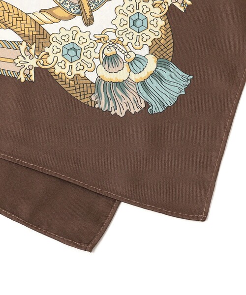 B:MING by BEAMS(ビーミングバイビームス)の「ベルト柄 スカーフ(バンダナ/スカーフ・レディース・ブラウン/グリーン系その他4・ONE SIZE)」の4枚目の写真