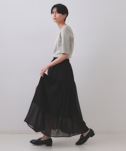 OPAQUE.CLIP（オペークドットクリップ）の「汗染み防止 ボートネックリブカットソー【洗濯機洗い可/抗ピル】（Tシャツ/カットソー・レディース・グレー/ブラック/ホワイト/ダークブラウン・38/40）」の7枚目の写真