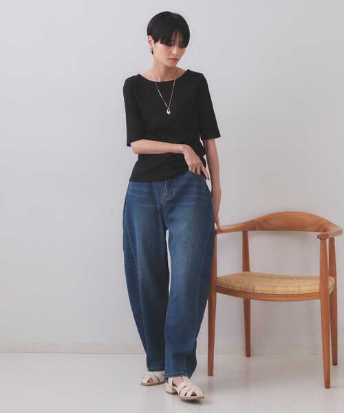 OPAQUE.CLIP（オペークドットクリップ）の「汗染み防止 ボートネックリブカットソー【洗濯機洗い可/抗ピル】（Tシャツ/カットソー・レディース・グレー/ブラック/ホワイト/ダークブラウン・38/40）」の14枚目の写真