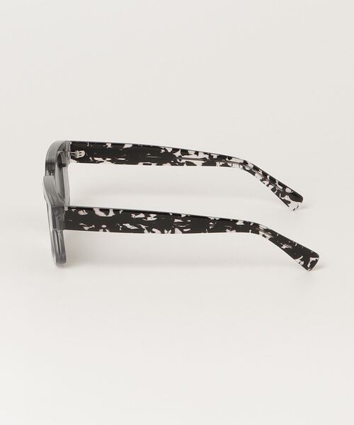 BEATJIVE（ビートジャイブ）の「サングラス スクエア ケース付き メンズ レディース（サングラス・メンズ・グレー/ブラック・FREE）」の9枚目の写真