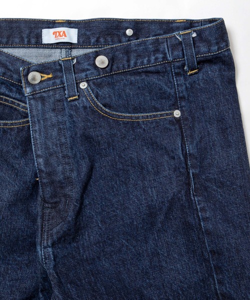 TXA（ティーエックスエー）の「Box-shaped Jeans Washed Indigo（デニムパンツ・メンズ・ワンウォッシュ・2/1）」の4枚目の写真
