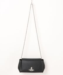 Vivienne Westwood（ヴィヴィアンウエストウッド）の「HAZEL MEDIUM HANDBAG（ショルダーバッグ・メンズ）」