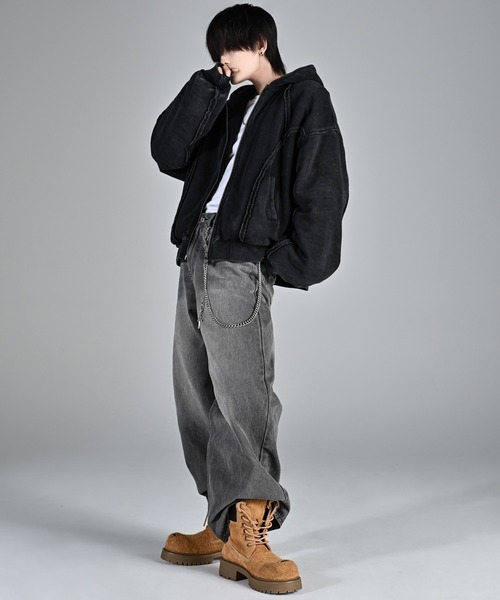 ADRER(アドラー)の「Padded Parker Short Blouson / パデッドパーカーショートブルゾン(パーカー・メンズ・ブラック/ライトグレー・XS/S/M/L)」の14枚目の写真
