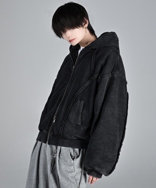 ADRER(アドラー)の「Padded Parker Short Blouson / パデッドパーカーショートブルゾン(パーカー・メンズ・ブラック/ライトグレー・XS/S/M/L)」の12枚目の写真
