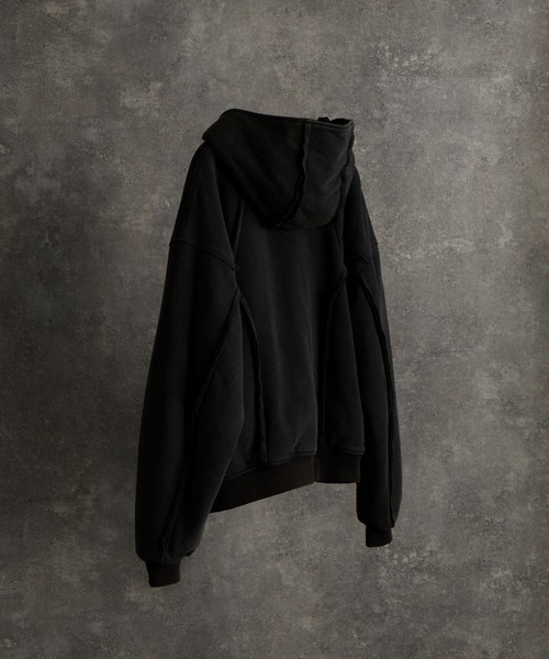 ADRER(アドラー)の「Padded Parker Short Blouson / パデッドパーカーショートブルゾン(パーカー・メンズ・ブラック/ライトグレー・XS/S/M/L)」の22枚目の写真