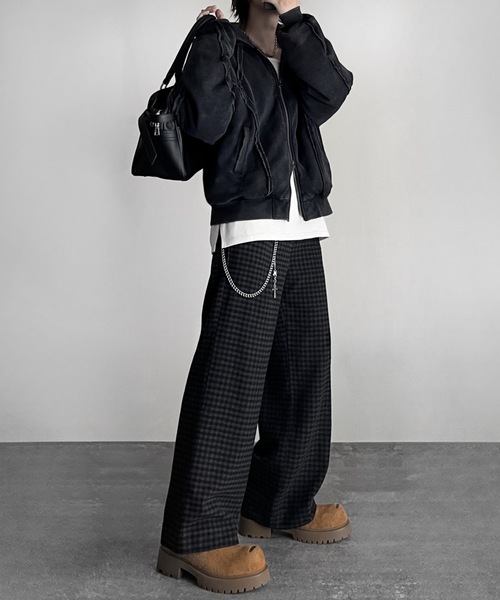 ADRER(アドラー)の「Padded Parker Short Blouson / パデッドパーカーショートブルゾン(パーカー・メンズ・ブラック/ライトグレー・XS/S/M/L)」の15枚目の写真