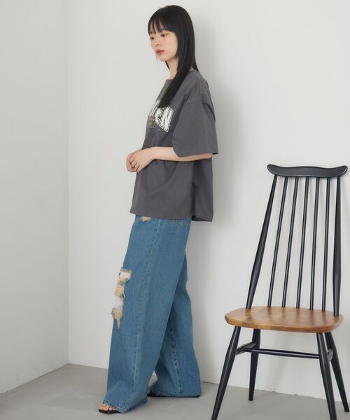 RETRO GIRL(レトロガール)の「ビジューロゴBIGTEE(Tシャツ/カットソー・レディース・オフホワイト/ブルー/チャコールグレー・FREE)」の7枚目の写真