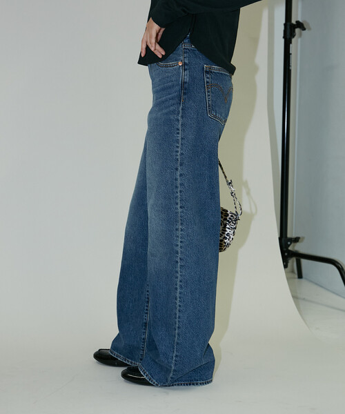 PUBLUX（パブリュクス）の「LEVI'S/リーバイス RIBCAGE WIDE LEG/リブケージ ワイドレッグ ハイライズ デニム　限定展開（デニムパンツ・レディース・サックスブルー/ブルー・25/26/27）」の20枚目の写真