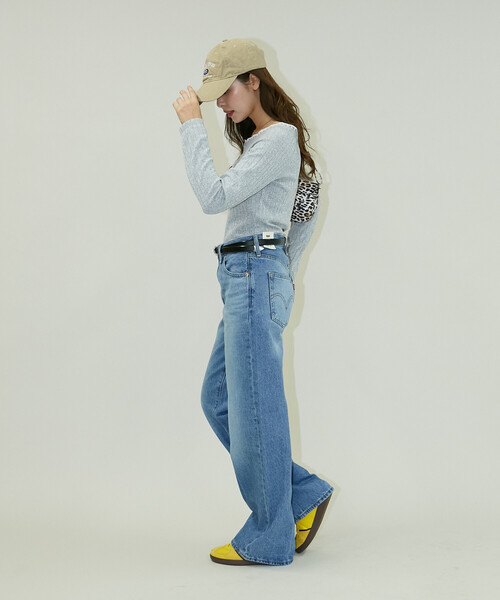 PUBLUX（パブリュクス）の「LEVI'S/リーバイス RIBCAGE WIDE LEG/リブケージ ワイドレッグ ハイライズ デニム　限定展開（デニムパンツ・レディース・サックスブルー/ブルー・25/26/27）」の7枚目の写真