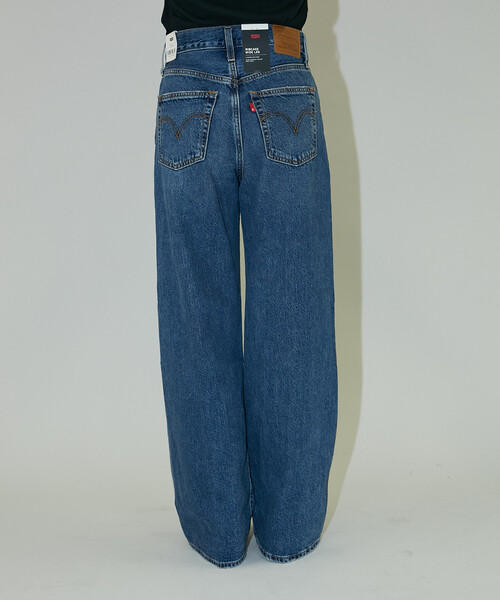 PUBLUX（パブリュクス）の「LEVI'S/リーバイス RIBCAGE WIDE LEG/リブケージ ワイドレッグ ハイライズ デニム　限定展開（デニムパンツ・レディース・サックスブルー/ブルー・25/26/27）」の13枚目の写真
