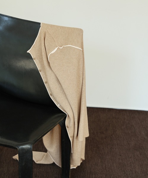 select MOCA Et（セレクトモカエト）の「【Et】Color linking Cardigan（カーディガン/ボレロ・レディース・グレー/グリーン/ベージュ/ブラック/ネイビー・FREE）」の8枚目の写真