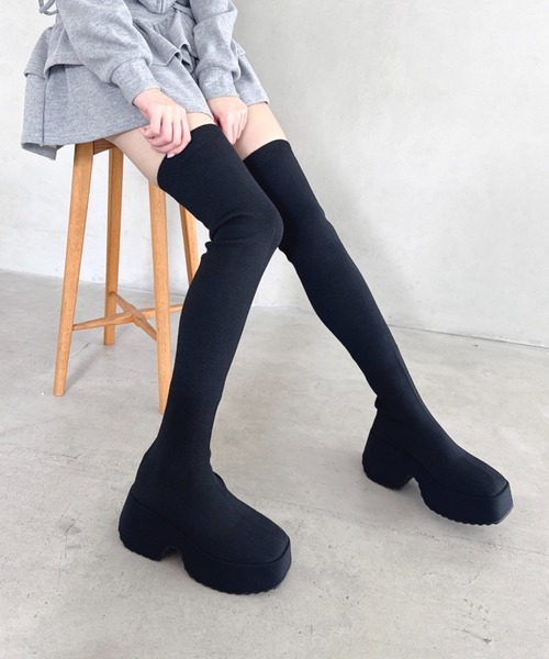 Loueme(ルエム)の「ボリュームソールニーハイソックスブーツ(ブーツ・レディース・ブラック・23.5cm/22.5cm/24.5cm)」の1枚目の写真
