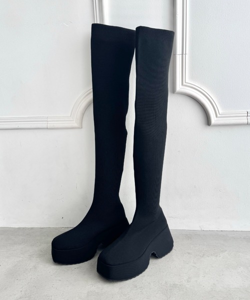Loueme(ルエム)の「ボリュームソールニーハイソックスブーツ(ブーツ・レディース・ブラック・23.5cm/22.5cm/24.5cm)」の8枚目の写真