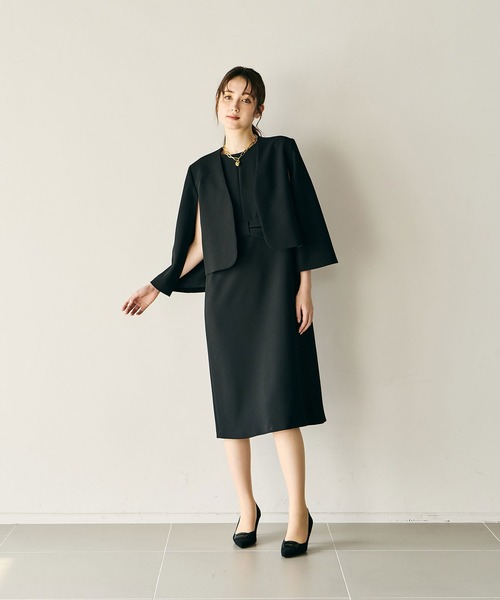 Audie a Muses(オーディアミューズ)の「ケープ風ジャケット(ノーカラージャケット・レディース・ブラック・38/42)」の10枚目の写真