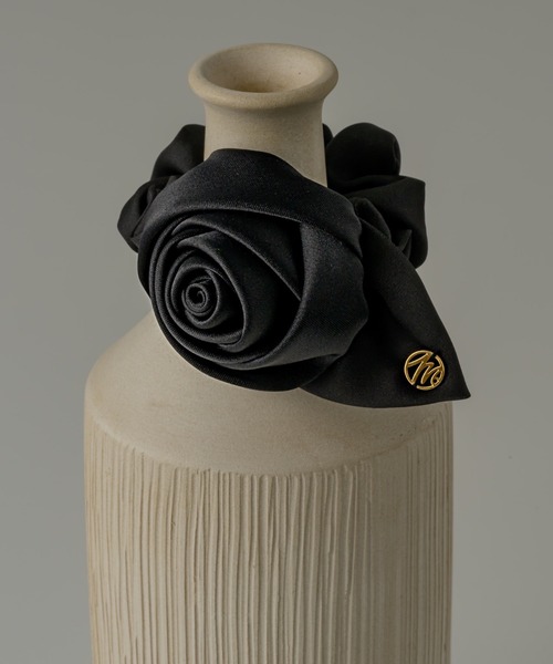 muku(ムク)の「CHOUCHOU / ROSE(シュシュ・レディース・ブラック・FREE)」の5枚目の写真