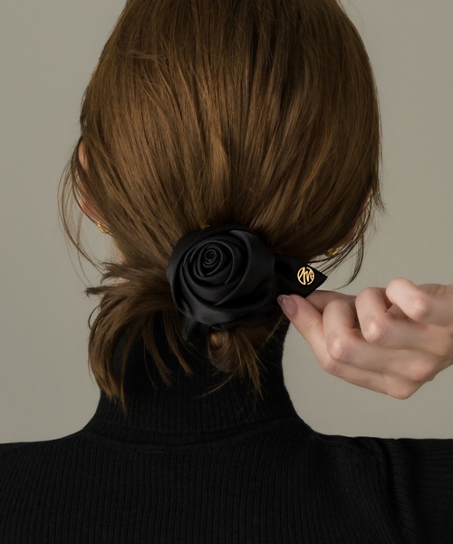 muku(ムク)の「CHOUCHOU / ROSE(シュシュ・レディース・ブラック・FREE)」の6枚目の写真