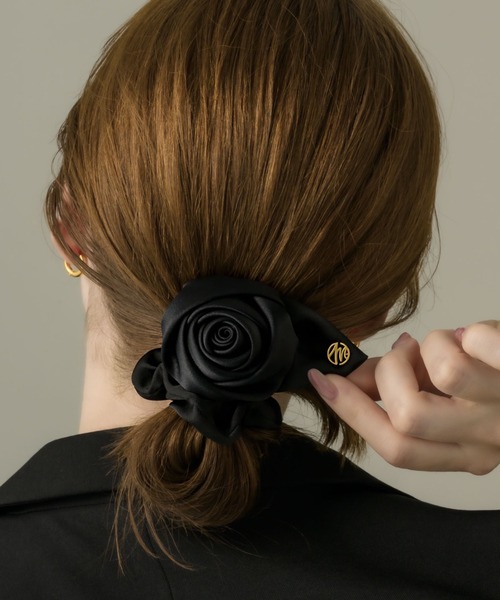 muku(ムク)の「CHOUCHOU / ROSE(シュシュ・レディース・ブラック・FREE)」の13枚目の写真