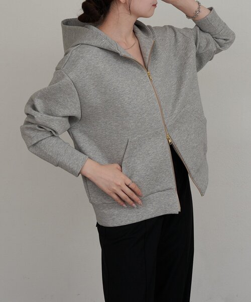 【極美品】【限定出品】 ショートパーカー 春服 Russet ジム ラシット russet】南町田店10月前半売れ筋ランキング！｜ラシット
