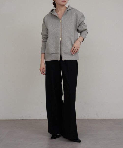 【極美品】【限定出品】 ショートパーカー 春服 Russet ジム ラシット ダンボールジップパーカー（Tシャツ/カットソー）｜russet