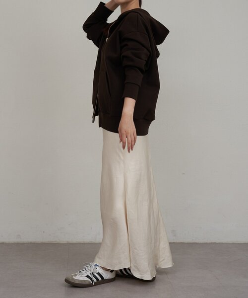 【極美品】【限定出品】 ショートパーカー 春服 Russet ジム ラシット ダンボールジップパーカー（Tシャツ/カットソー）｜russet