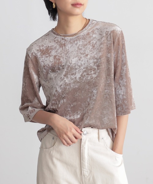 for/c（フォーシー）の「サマ見えチュールベロアハーフスリーブトップス【サスティナブル】（Tシャツ/カットソー・レディース・ベージュ/グレー/ブラウン/チャコールグレー・M/L）」の5枚目の写真