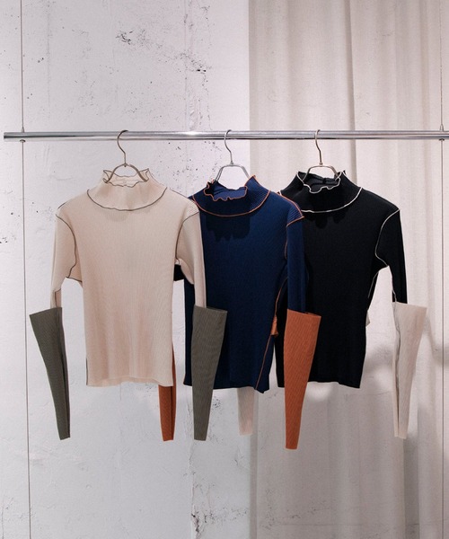 kotohayokozawa(コトハヨコザワ)の「kotohayokozawa ARM COVER TOP HIGH NECK TYPE TDX5A-ACT02(その他トップス・レディース・ブラック/ベージュ/ネイビー・FREE)」の4枚目の写真