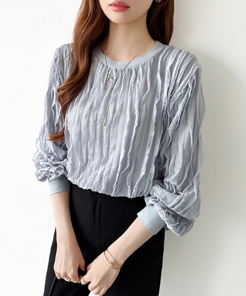 COCOMOMO(ココモモ)の「立体フリルで華やかに フリルトップス フリル シアー カットソー 長袖 フリルTシャツ オフィスカジュアル 春服 秋服(Tシャツ/カットソー・レディース・ブラック/ダークブラウン/ライトグレー/ホワイト/ネイビー/ライトブラウン・M/S/L)」の19枚目の写真
