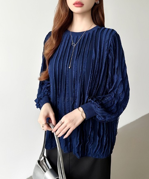 COCOMOMO(ココモモ)の「立体フリルで華やかに フリルトップス フリル シアー カットソー 長袖 フリルTシャツ オフィスカジュアル 春服 秋服(Tシャツ/カットソー・レディース・ブラック/ダークブラウン/ライトグレー/ホワイト/ネイビー/ライトブラウン・M/S/L)」の13枚目の写真