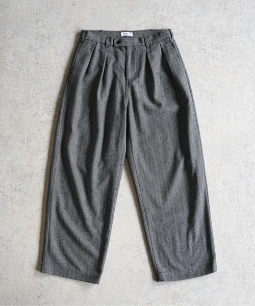 2タック ヘリンボーン グランパ スラックス（スラックス）｜Bleme