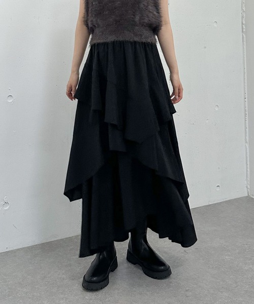 archives（アルシーヴ）の「マットフリルティアードスカート（スカート・レディース・ブラウン/アイボリー/ブラック・MEDIUM）」の21枚目の写真