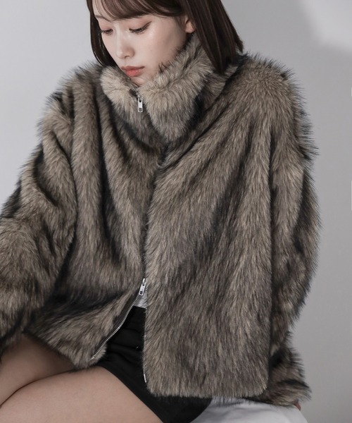 me+em select(ミームセレクト)の「【 3color 】ダブルジップスタンドカラーミックスファージャケット / double zip stand collar mix fur jacket(その他アウター・レディース・グレー/ブラウン/ベージュ・FREE)」の5枚目の写真