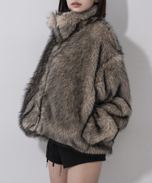 me+em select(ミームセレクト)の「【 3color 】ダブルジップスタンドカラーミックスファージャケット / double zip stand collar mix fur jacket(その他アウター・レディース・グレー/ブラウン/ベージュ・FREE)」の7枚目の写真