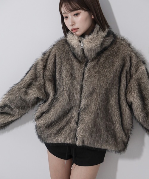 me+em select(ミームセレクト)の「【 3color 】ダブルジップスタンドカラーミックスファージャケット / double zip stand collar mix fur jacket(その他アウター・レディース・グレー/ブラウン/ベージュ・FREE)」の13枚目の写真
