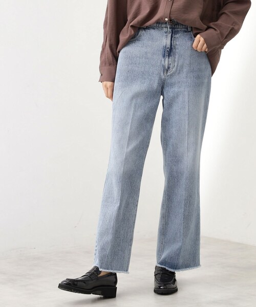 THE SHOP TK （ザ ショップ ティーケー ）の「デニムフレアパンツ【洗濯機可】（デニムパンツ・レディース・ブルー/ネイビー・13/12）」の17枚目の写真